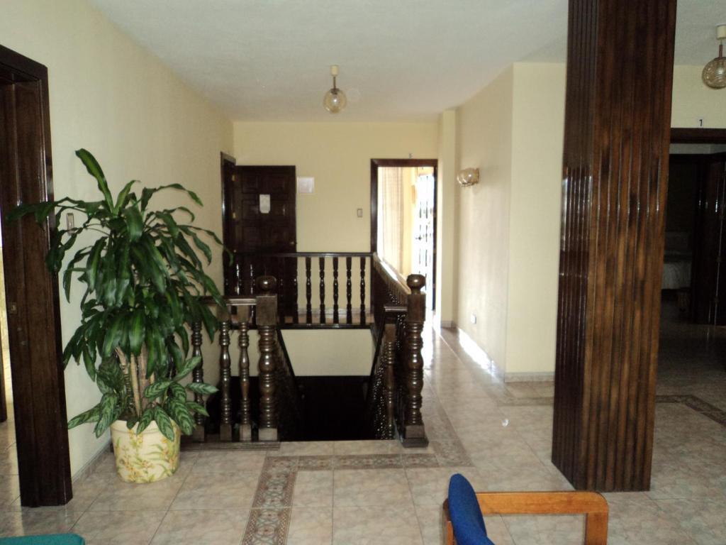 Hotel Cantabria Guatemala City Exterior photo